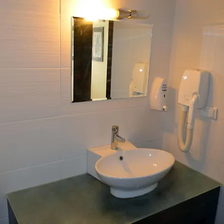 Endam Hotel